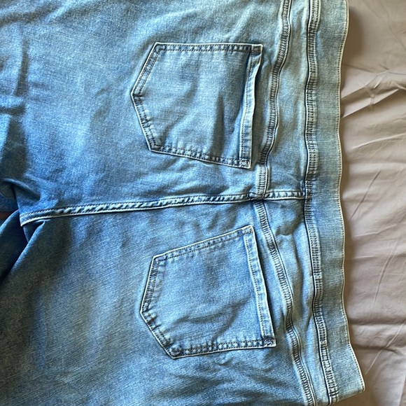 TORRID Super Soft Denim jeans - size 3 - Picture 7 of 8